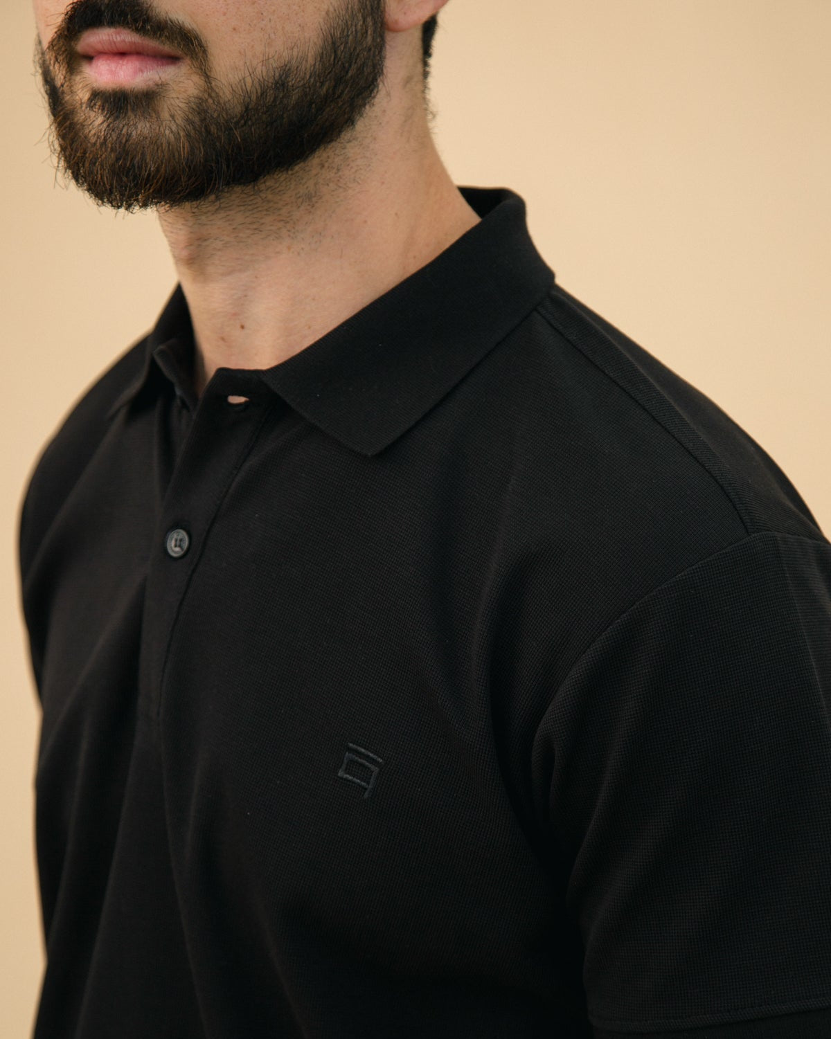 Axis Polo-Black Secondary image