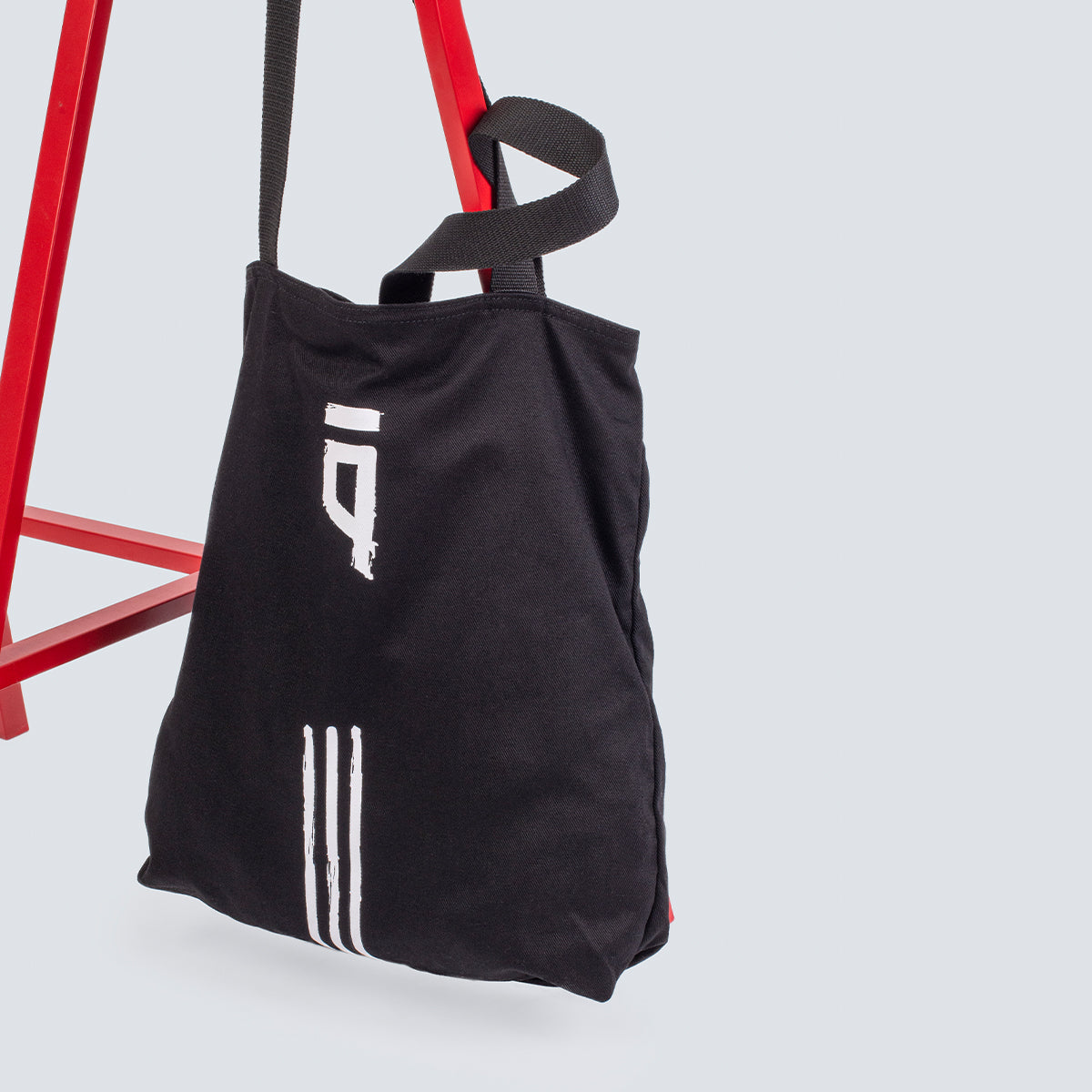 شنطة يد طريق