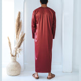 Stabraq Thawb. Maroon