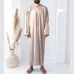 Stabraq Thawb. Beige