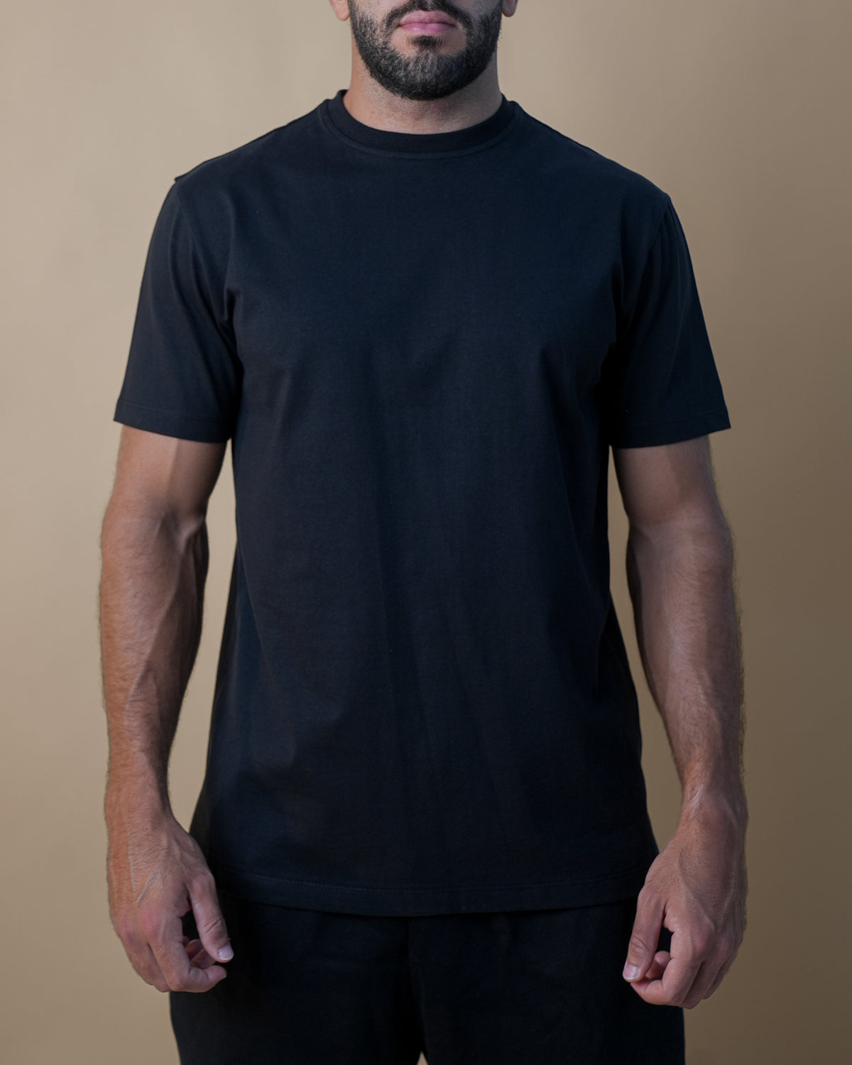 Basic Crewneck Tee Black Main image
