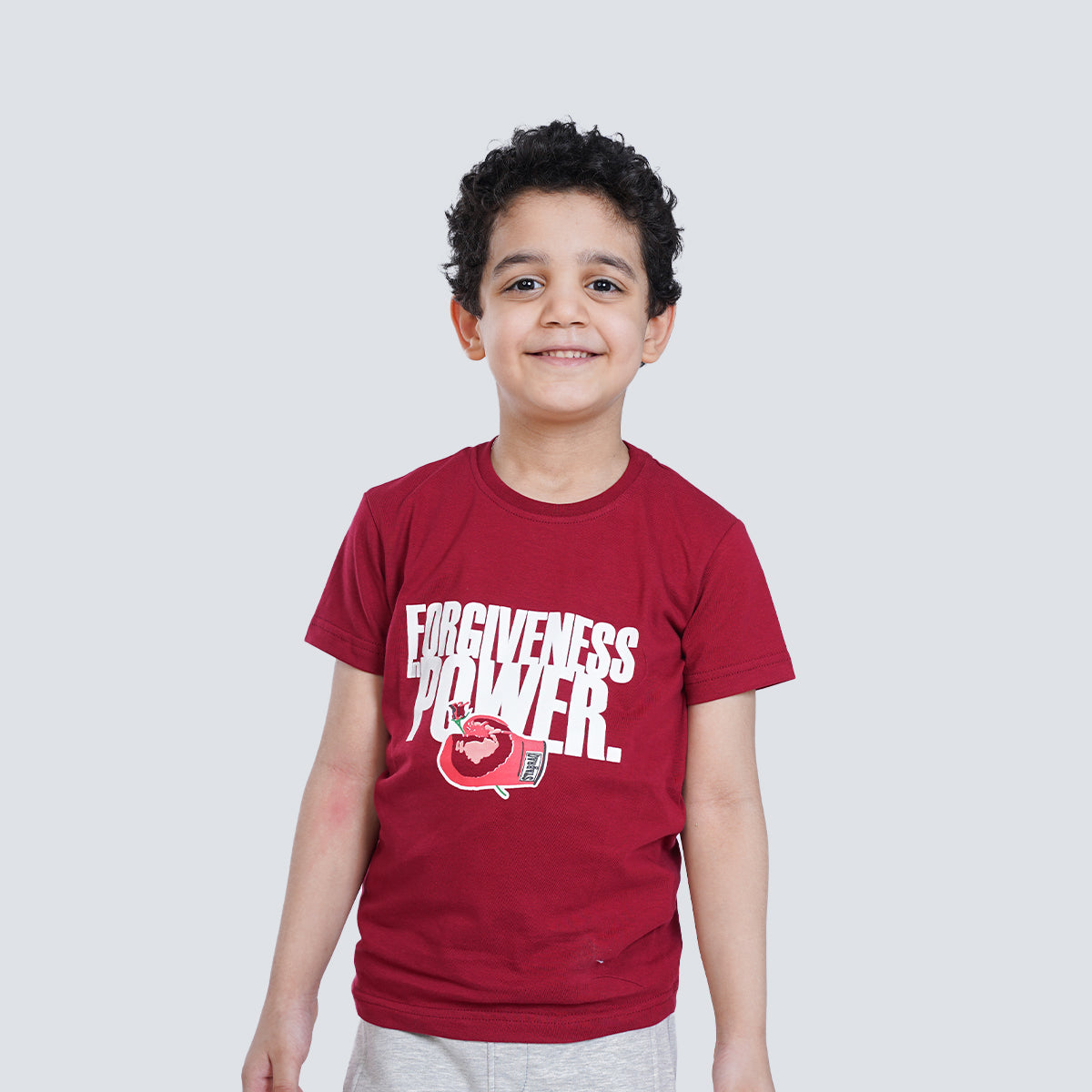 أحمر_Red Main image